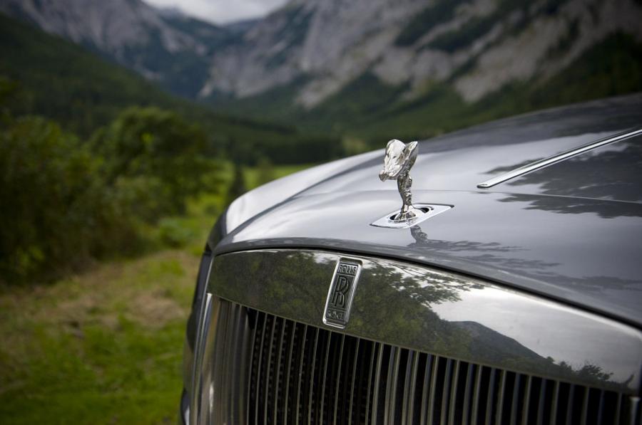  Rolls-Royce Wraith 2014 года  (фото 34 из 36)